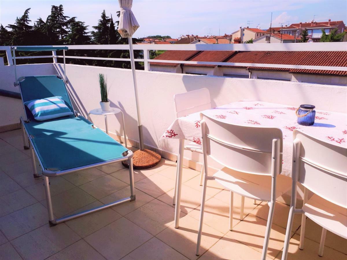 Deep Blue Apartment Пореч Экстерьер фото